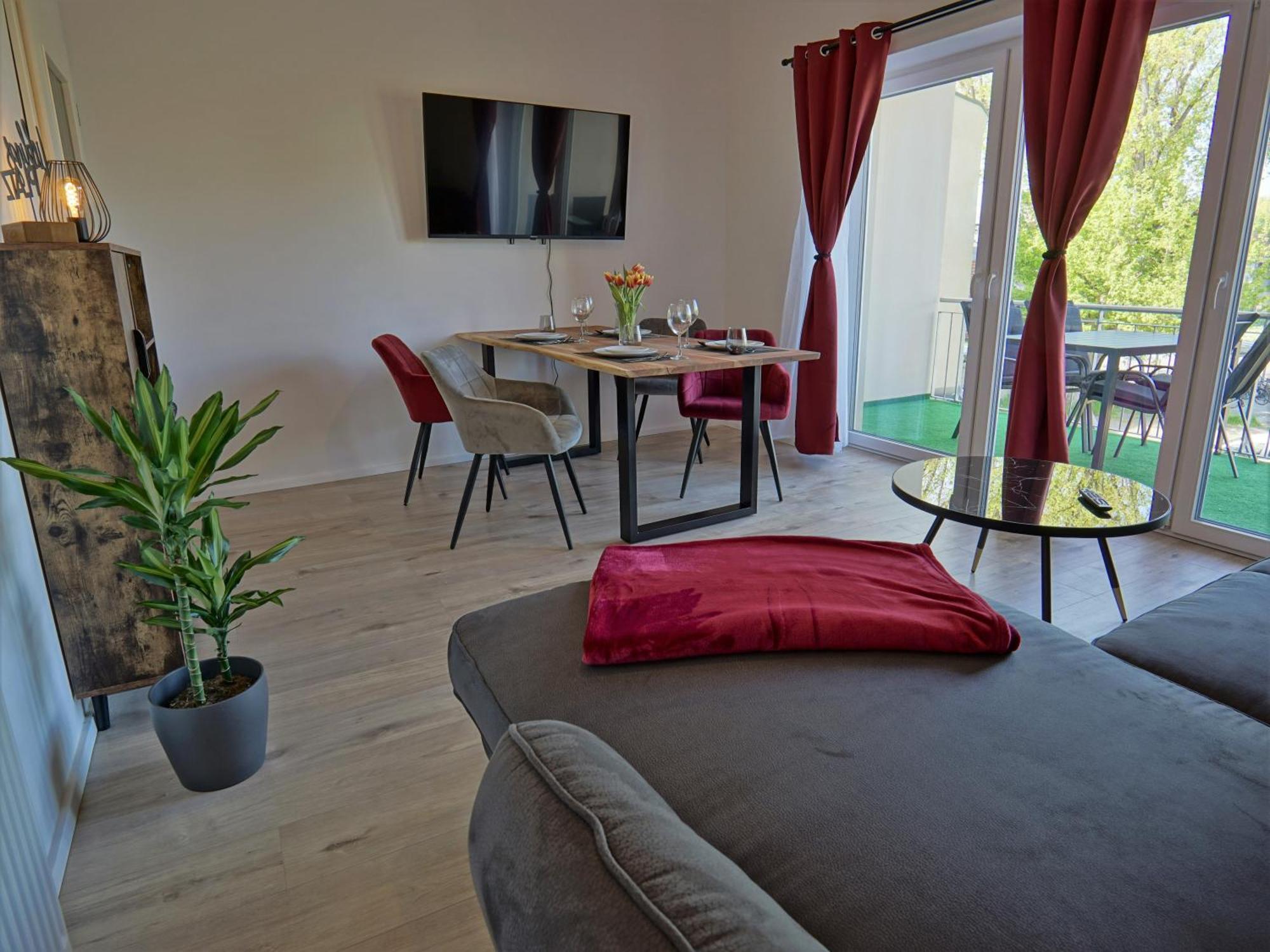 Apartmán "Hogulu" Brandenburg, Balkon, Neustadt, Kueche, Wassernaehe - Parkplatz Inklusive Brandenburg  Pokoj fotografie